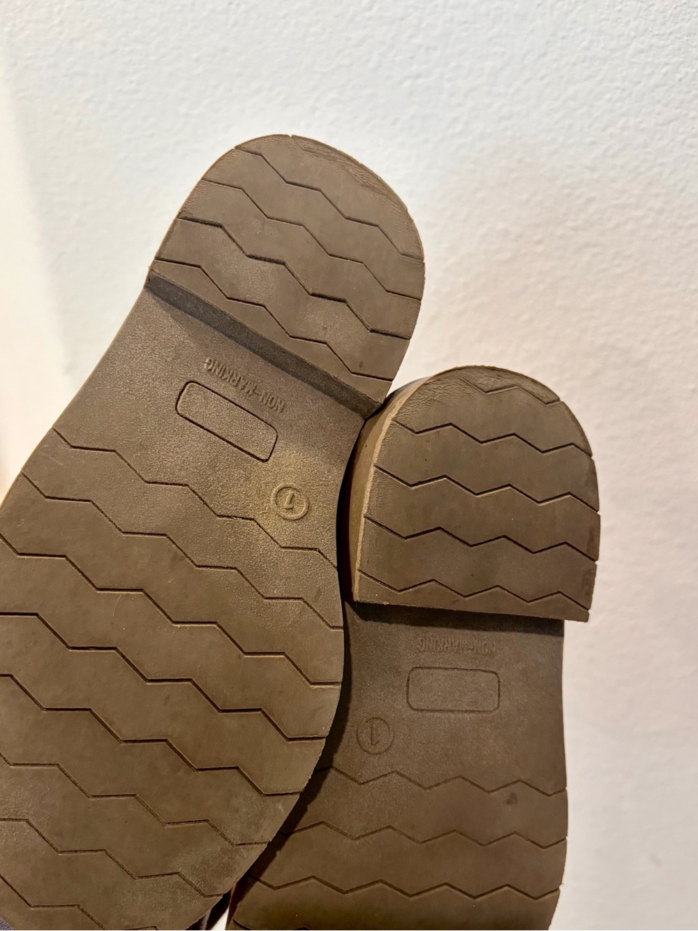 Gymboree Tan Suede Lace-Up Kids Ankle Boots Size 1 - Picture 9 of 11